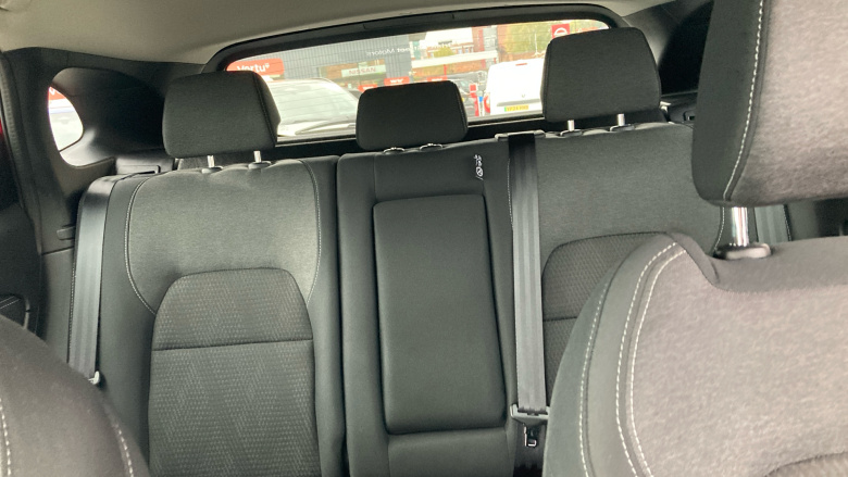 Nissan Qashqai 1.3 DiG-T MH N-Connecta 5dr Petrol Hatchback